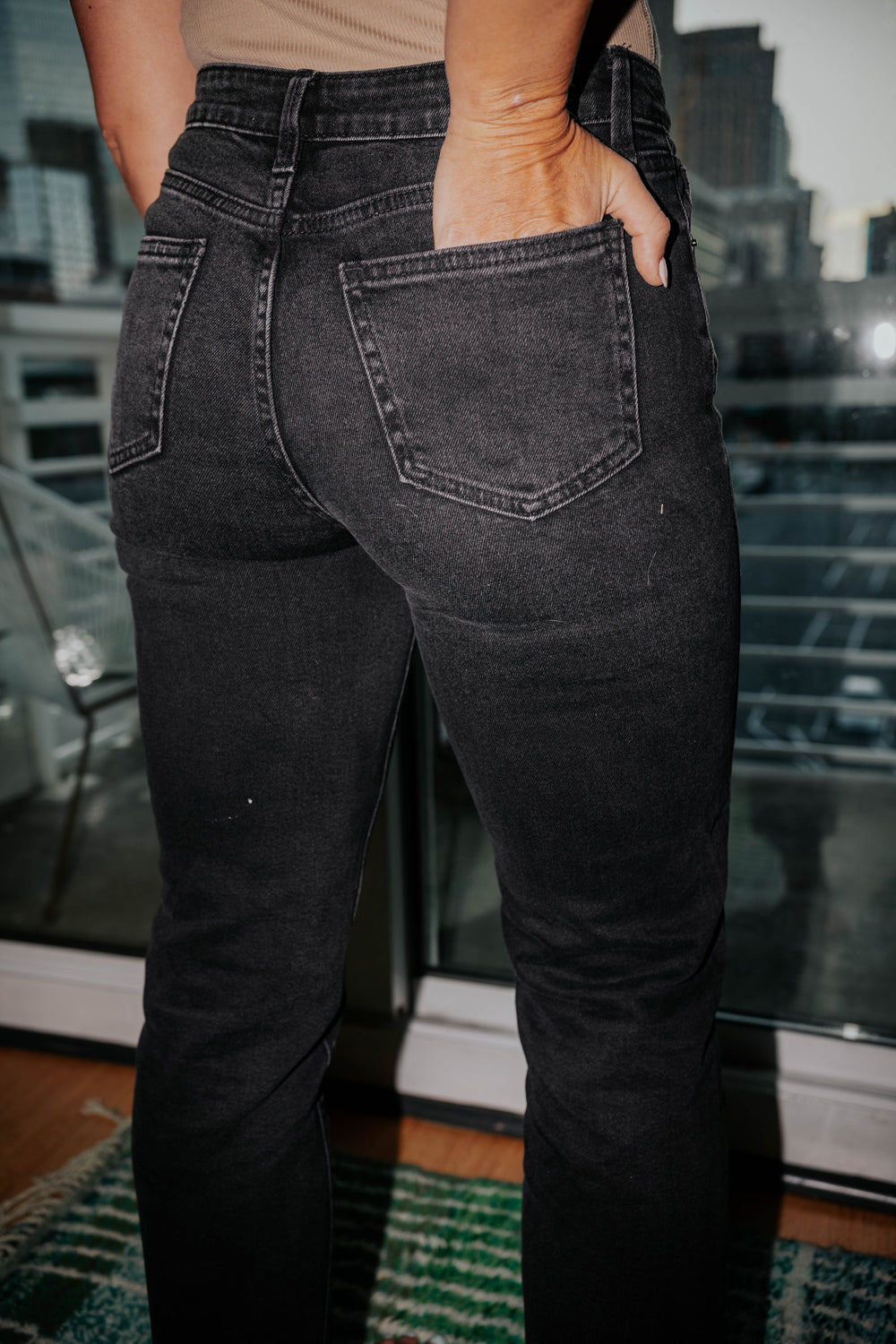 Dana Black Straight Jeans